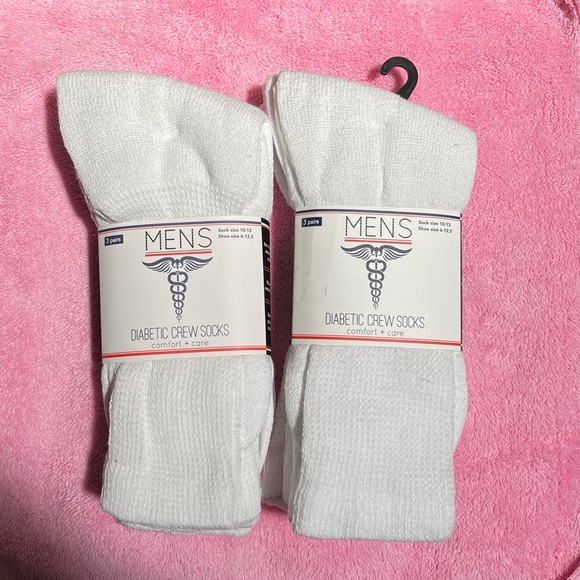 Men’s White Diabetic Crew Socks 6 PR NWT (10 - 13) - Picture 1 of 2